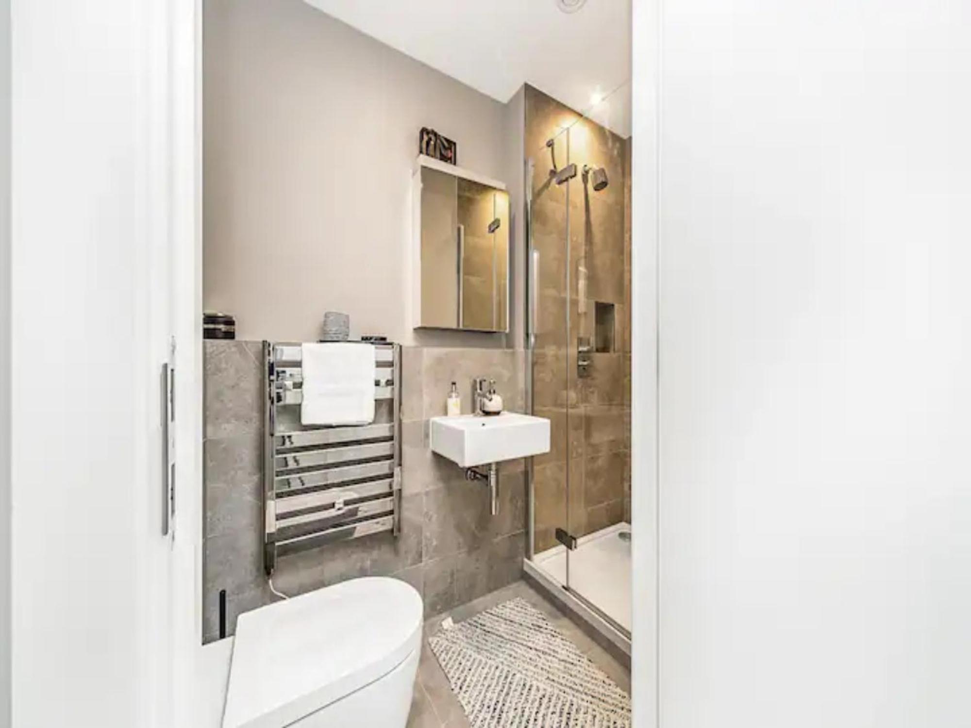 شقة Pass The Keys Penthouse Oasis In Trendy Fulham لندن المظهر الخارجي الصورة